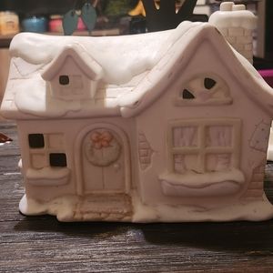 Precious moments sugar town house